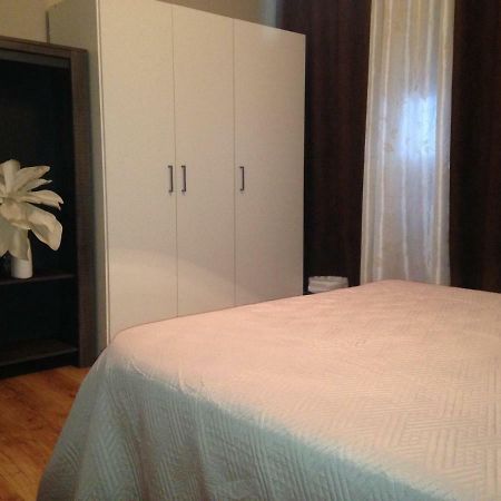 Pension Yna Holiday Малага Екстериор снимка